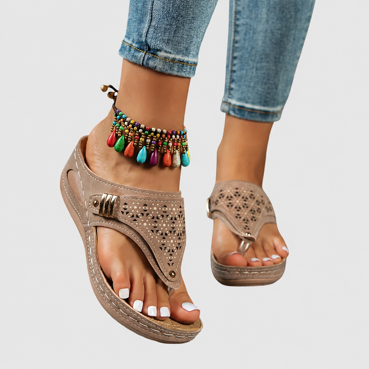 Nadia | Women&