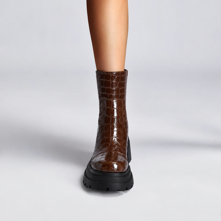 Amira | Women&