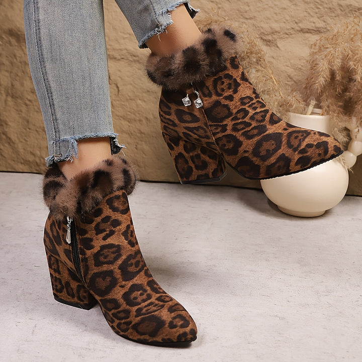 Calveth | Women&