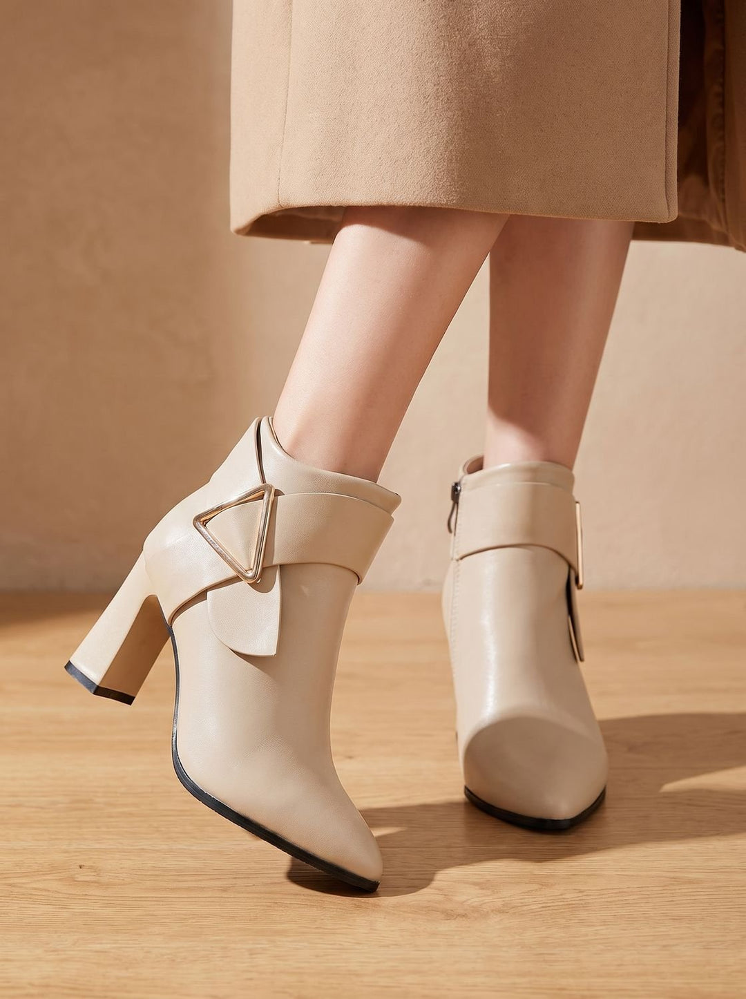 Calvisse | Women&