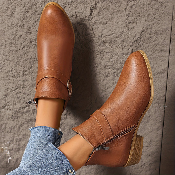 Delia | Women&