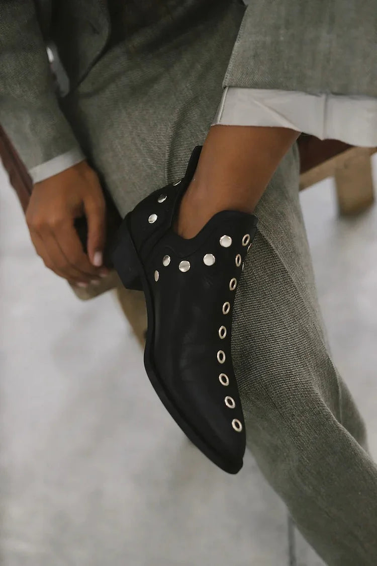 Fenella | Women&