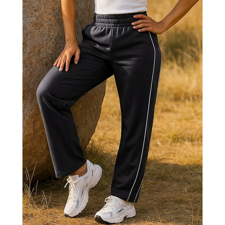 Lorinda | Women&
