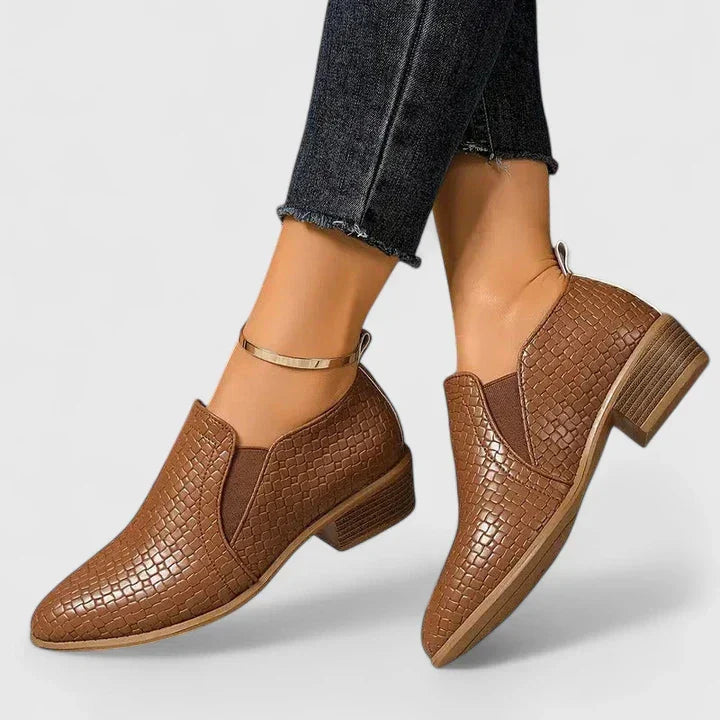 Lorwen | Women&