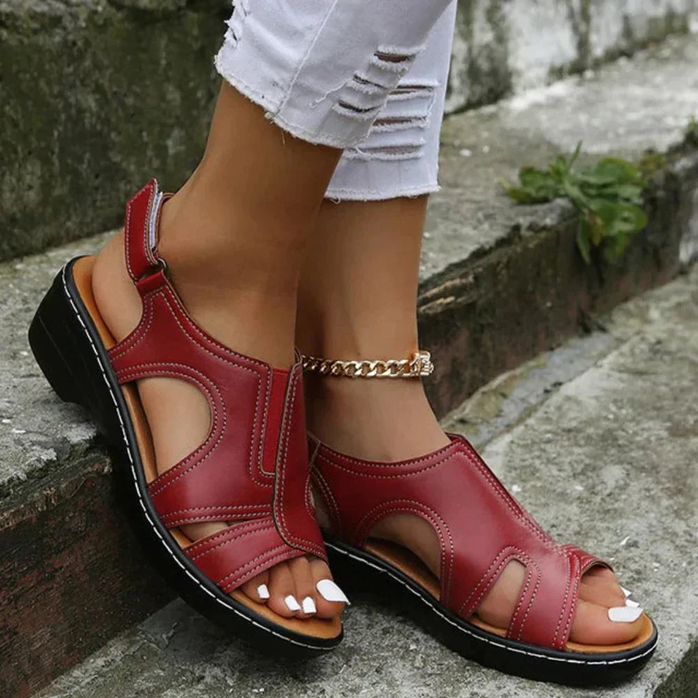Lucinda | Women&